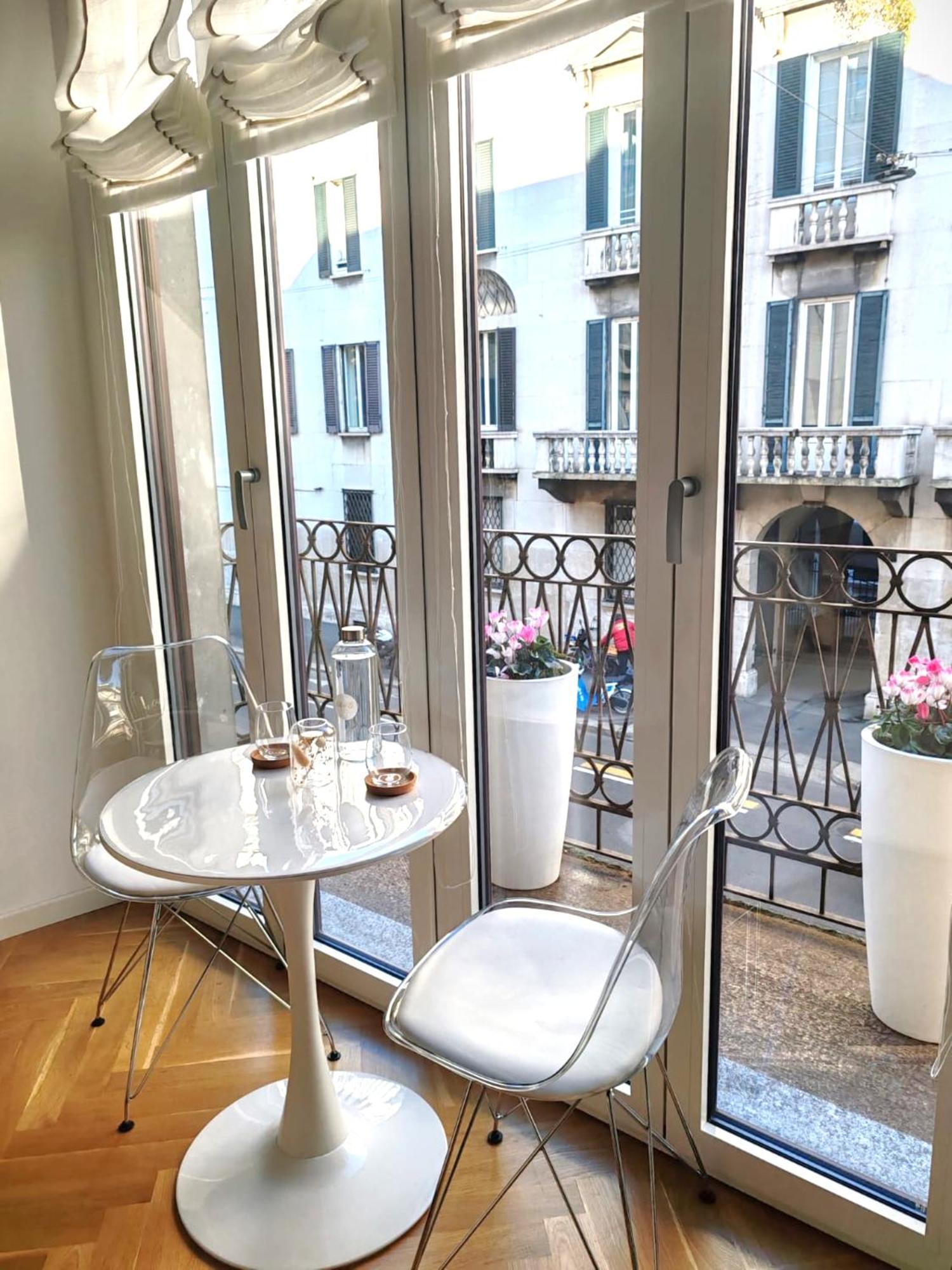 Hotel B And G San Babila- Luxury In The Heart Of Milano - Design District Zewnętrze zdjęcie
