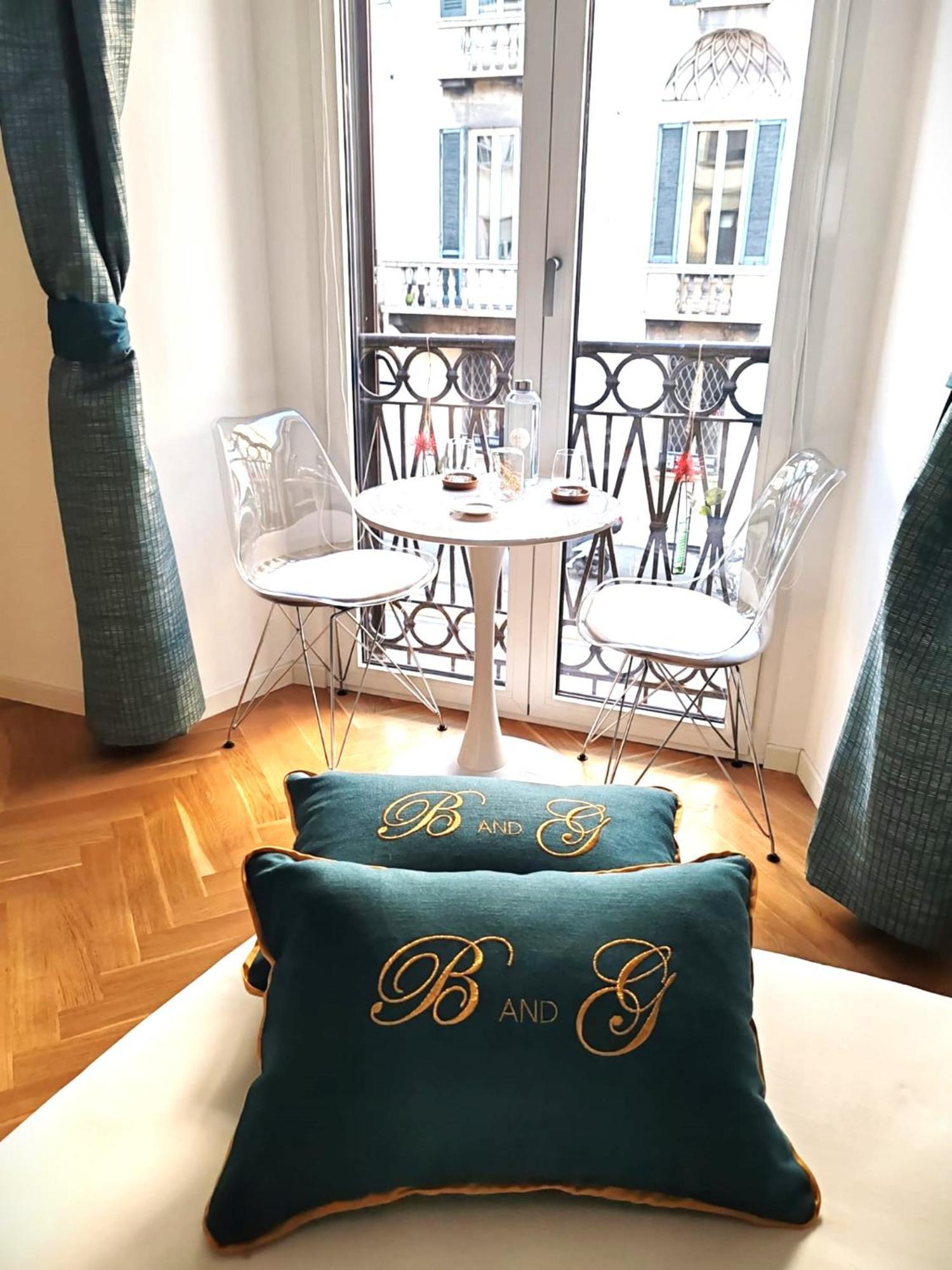 Hotel B And G San Babila- Luxury In The Heart Of Milano - Design District Zewnętrze zdjęcie